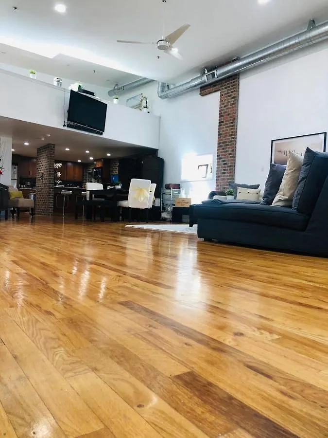 Updated Amazing Bi -Level Condo Minutes From Water Views Of New York City North Bergen Apartment
