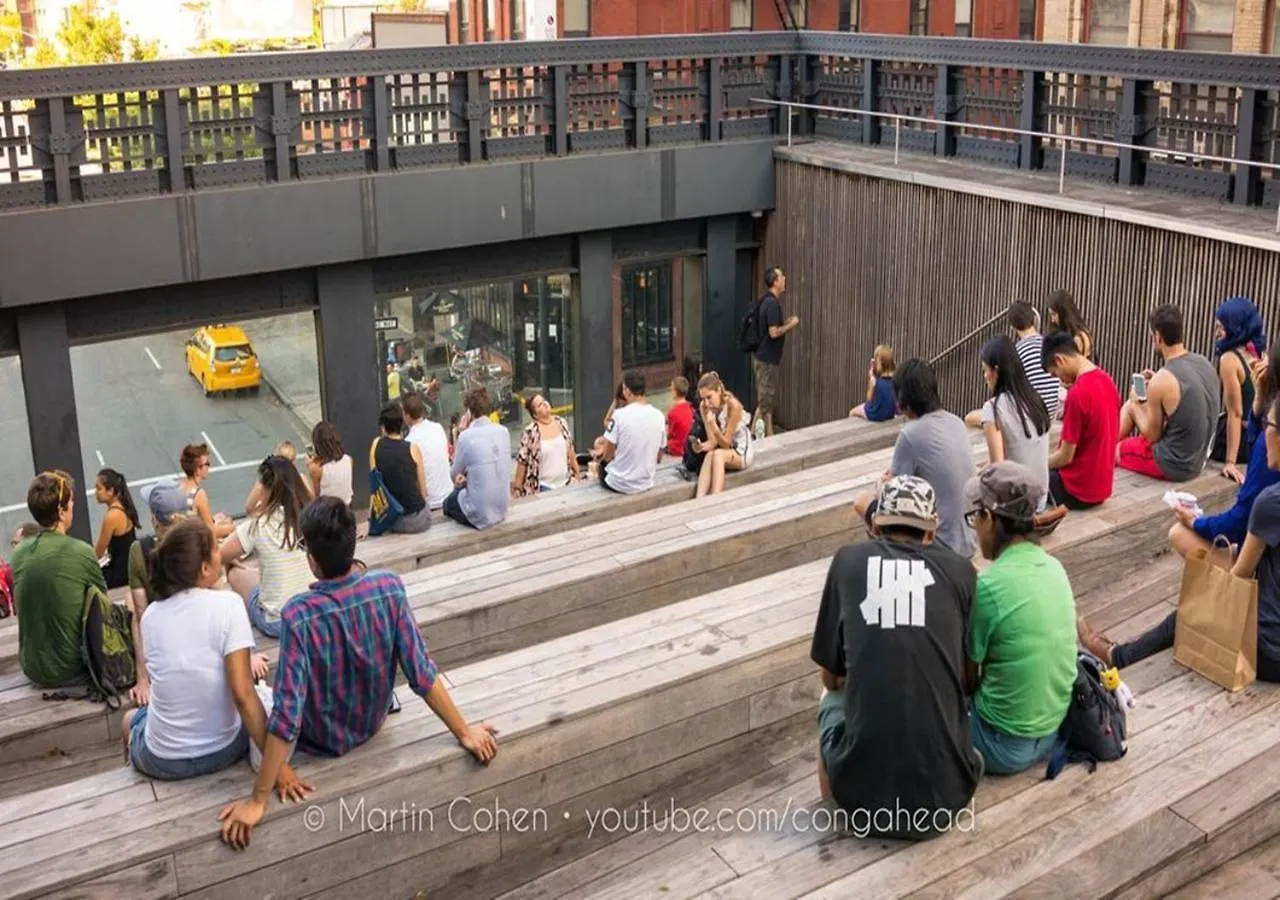 Updated Amazing Bi -Level Condo Minutes From Water Views Of New York City North Bergen Apartment