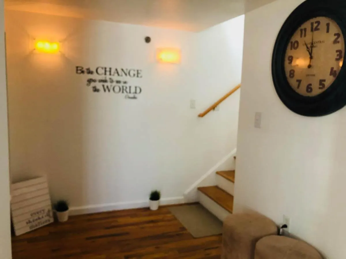Updated Amazing Bi -Level Condo Minutes From Water Views Of New York City North Bergen